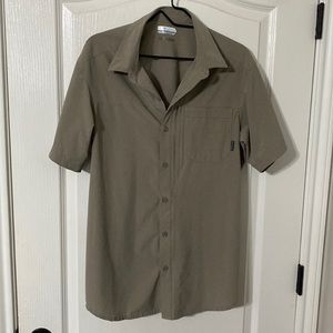 Columbia OmniWick M Short Sleeve Taupe